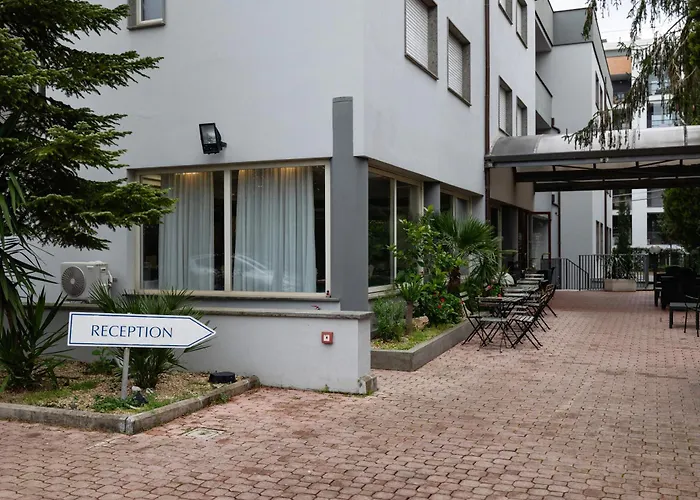 Scheppers Hotel&hostel 3*