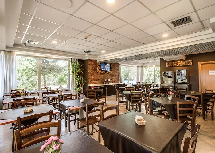 Scheppers Hotel&hostel 3*